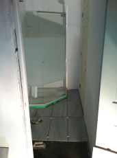 Bathroom install tile floor