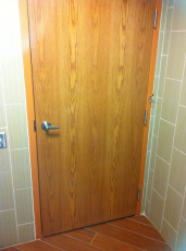 Washroom 5 door